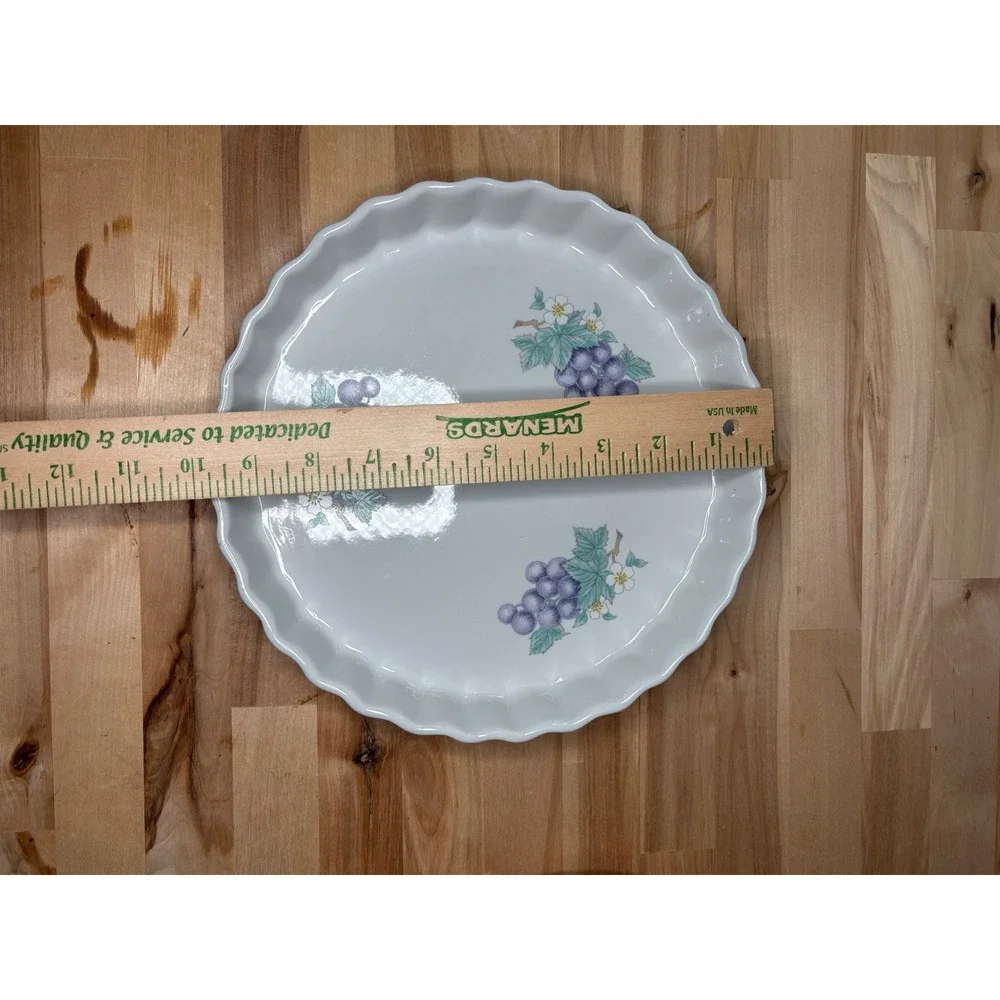 Kar Min Ceramic Quiche Tart Pan White Purple Grape Floral Fluted 9.5 Inch
